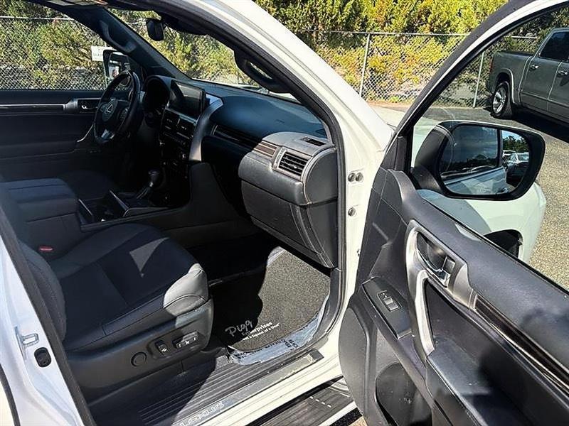 Lexus GX 460  2022