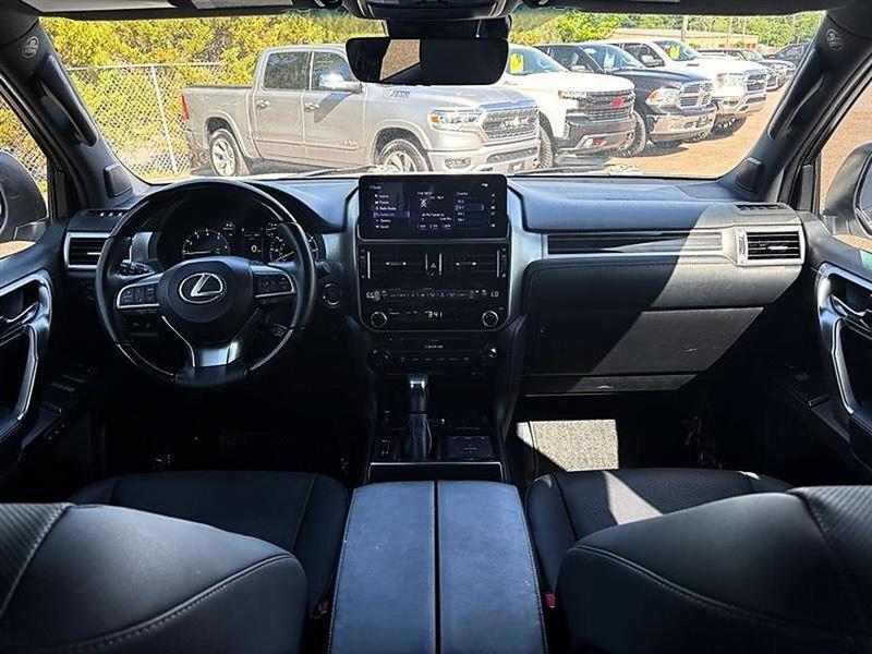 Lexus GX 460  2022