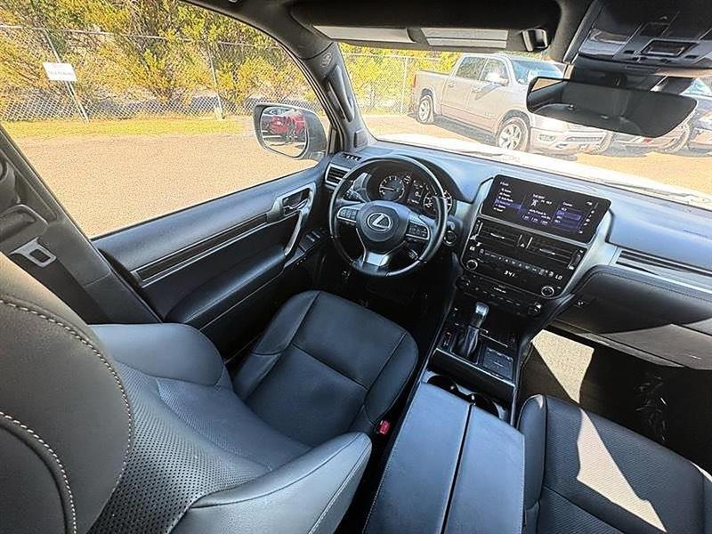 Lexus GX 460  2022