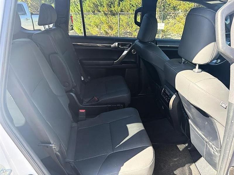 Lexus GX 460  2022