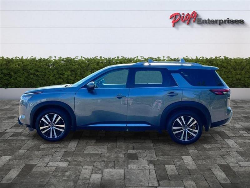 Nissan Pathfinder  2024