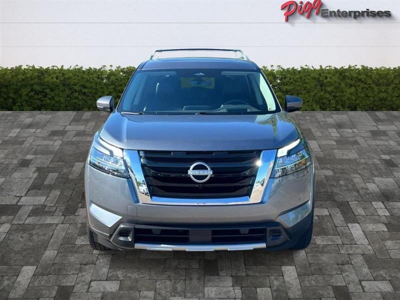 Nissan Pathfinder  2024