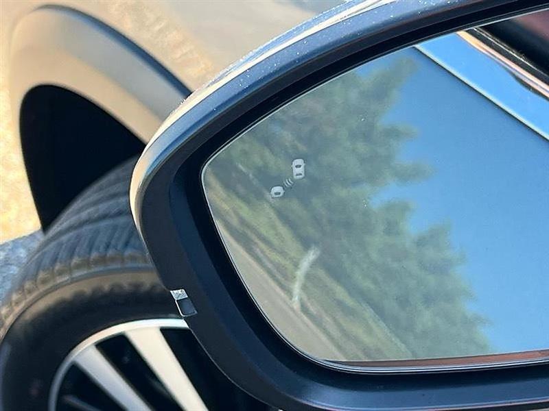 Nissan Pathfinder  2024