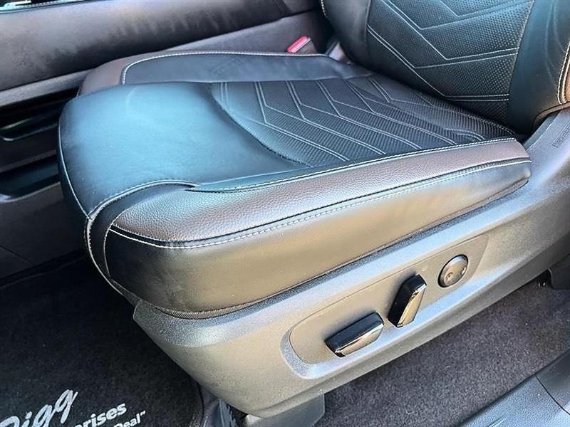 Nissan Pathfinder  2024