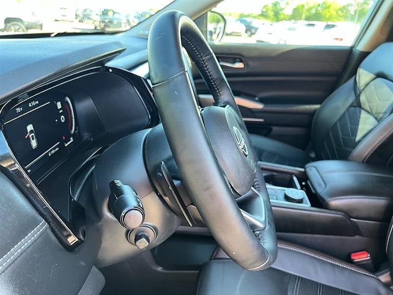 Nissan Pathfinder  2024