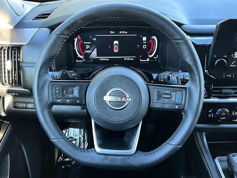 Nissan Pathfinder  2024