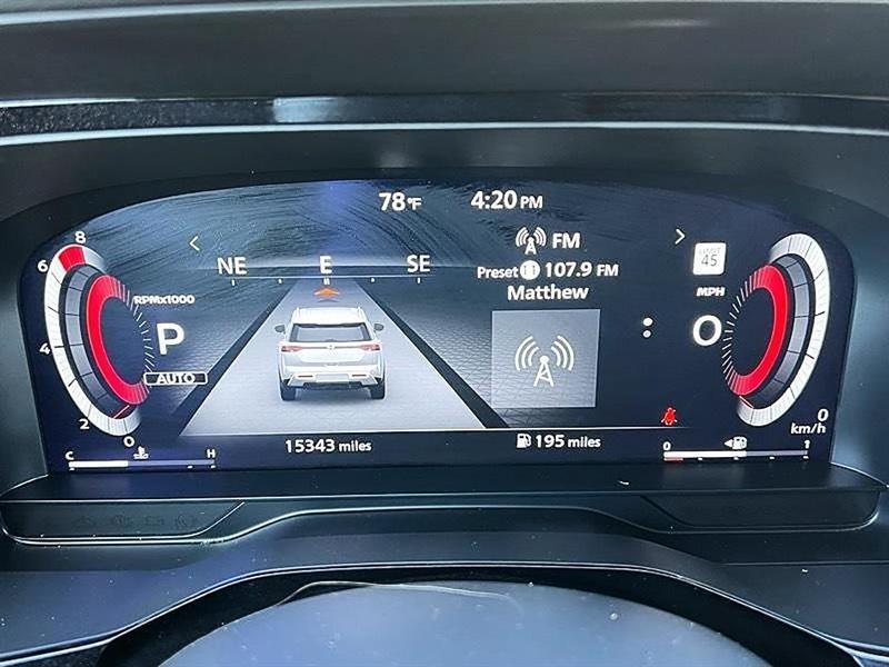 Nissan Pathfinder  2024