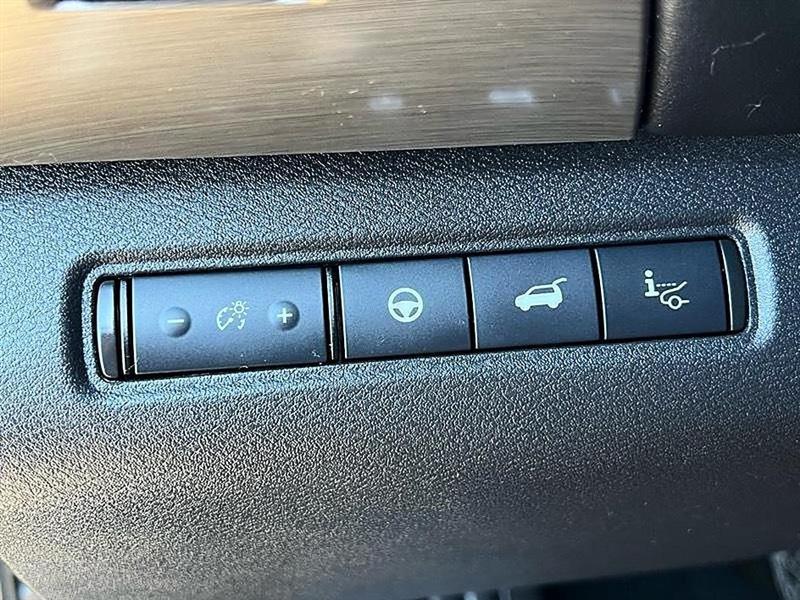 Nissan Pathfinder  2024