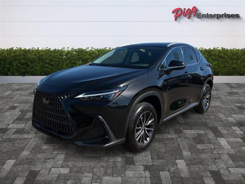 Lexus NX  2025