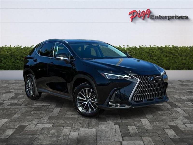 Lexus NX  2025