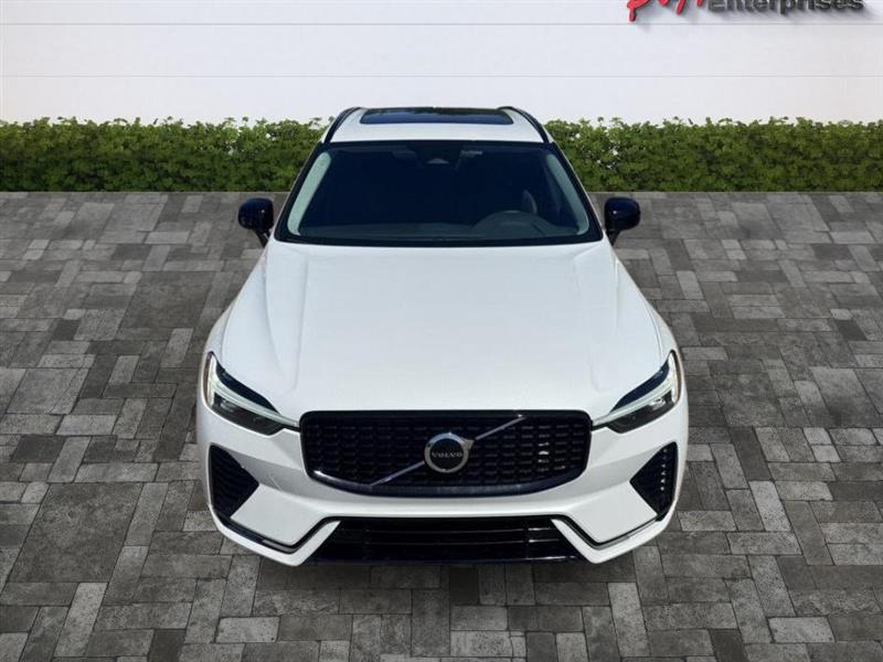 Volvo XC60  2024