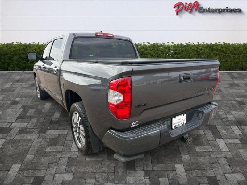 Toyota Tundra  2020