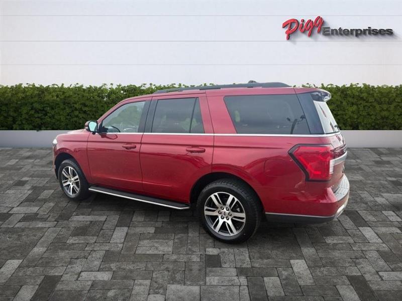 Ford Expedition  2022