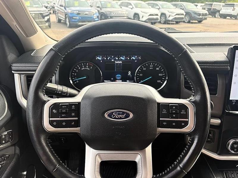 Ford Expedition  2022