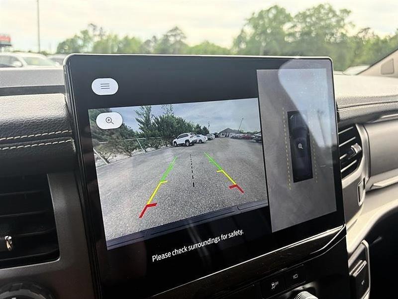 Ford Expedition  2022