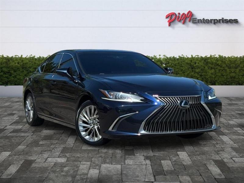 Lexus ES 350  2020