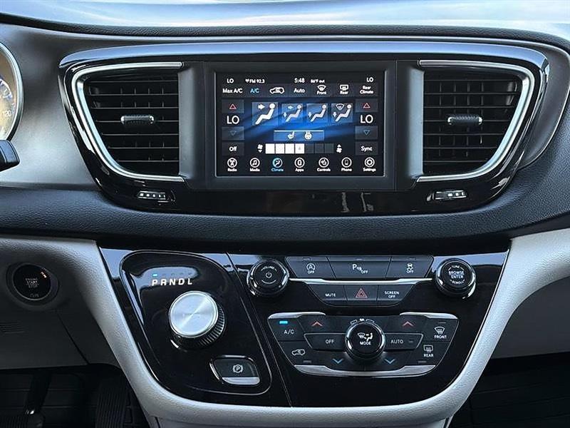 Chrysler Pacifica  2020