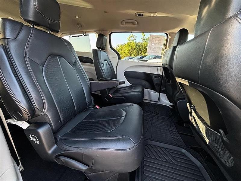 Chrysler Pacifica  2020