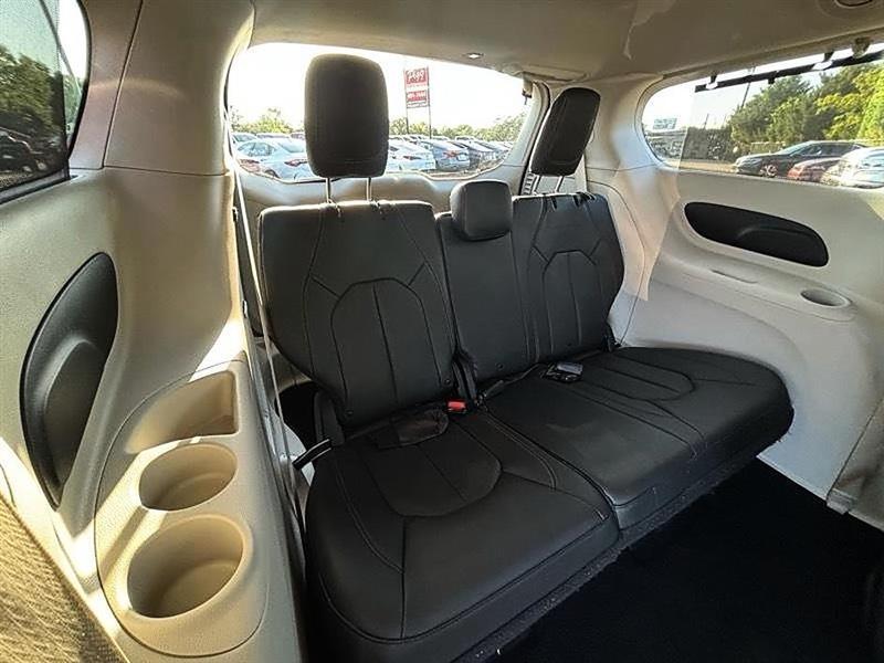 Chrysler Pacifica  2020