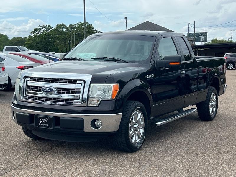 View vehicle photo 2