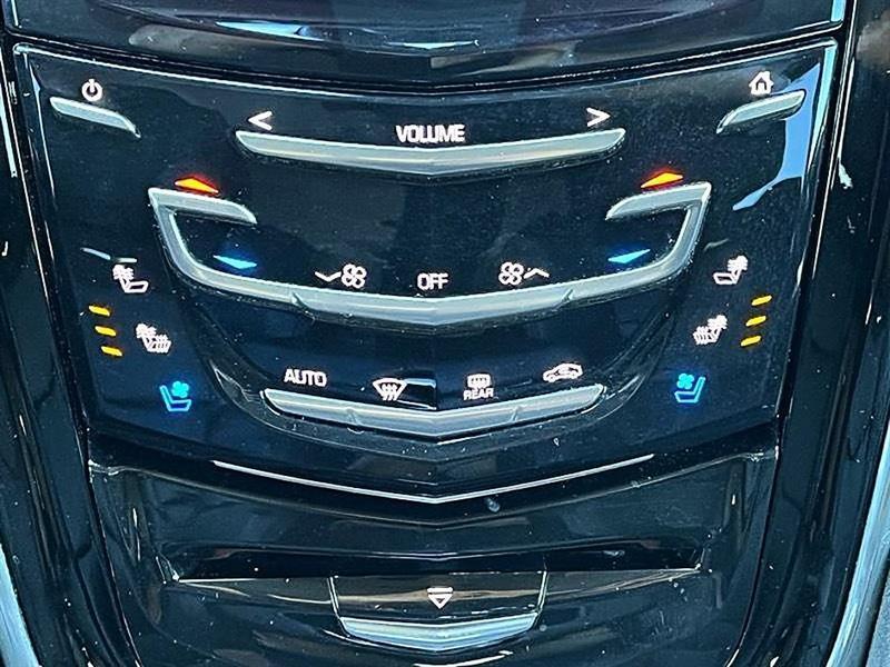 Cadillac Escalade  2015