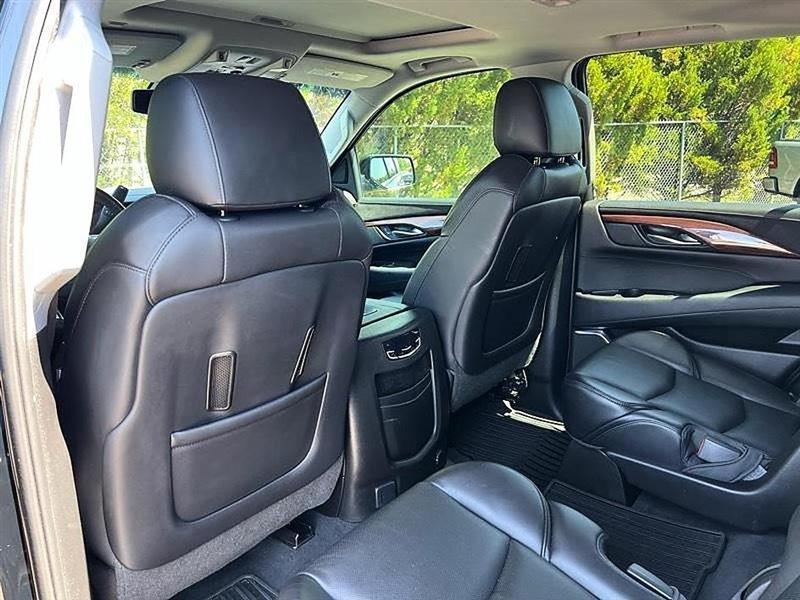 Cadillac Escalade  2015