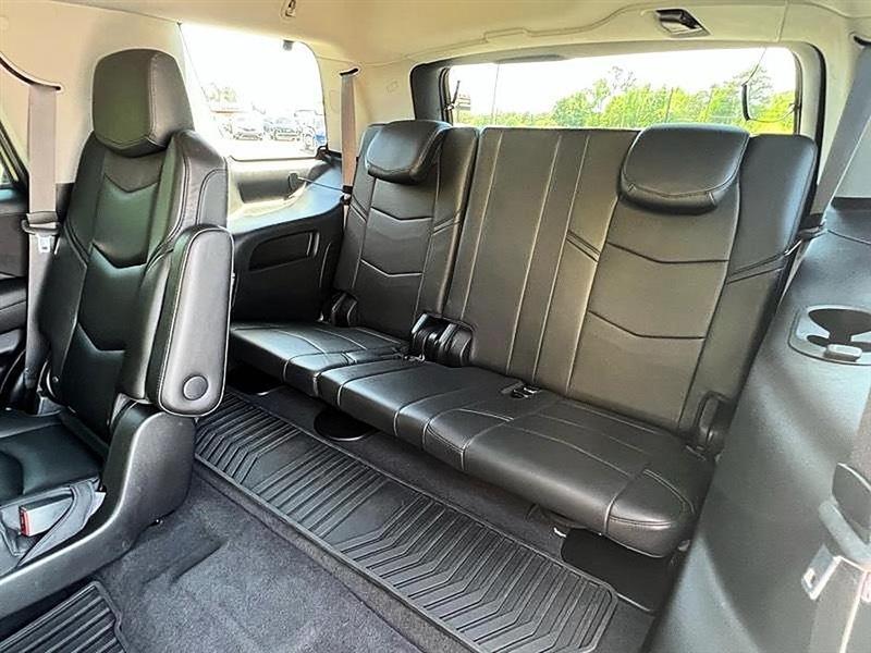 Cadillac Escalade  2015