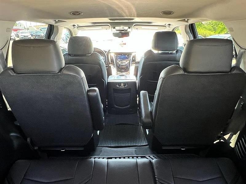 Cadillac Escalade  2015