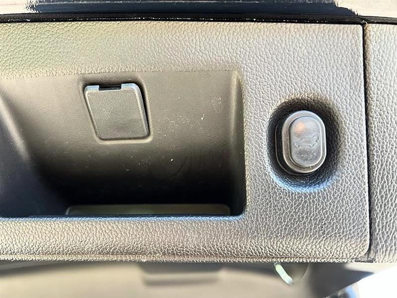 Cadillac Escalade  2015