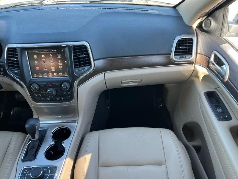 Jeep Grand Cherokee  2016