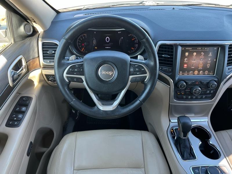 Jeep Grand Cherokee  2016