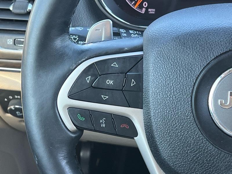 Jeep Grand Cherokee  2016