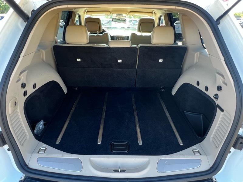 Jeep Grand Cherokee  2016