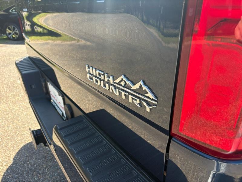 Chevrolet Silverado 1500 LTD  2022