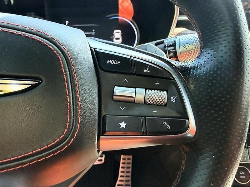 Genesis G70  2024