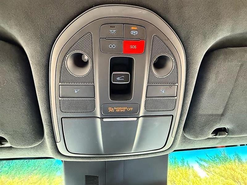 Genesis G70  2024