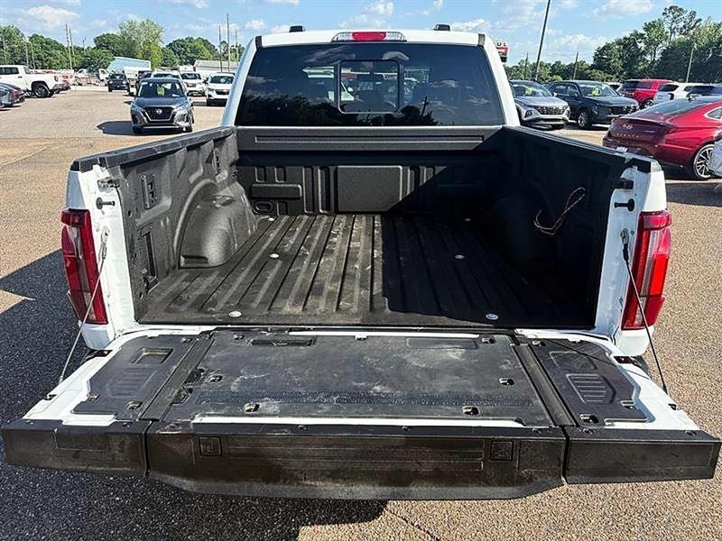 Ford F-150  2025