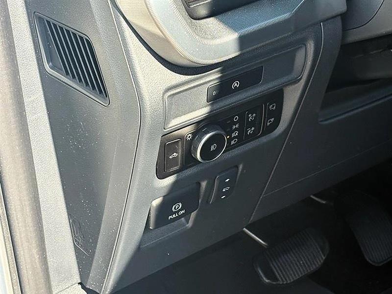 Ford F-150  2025
