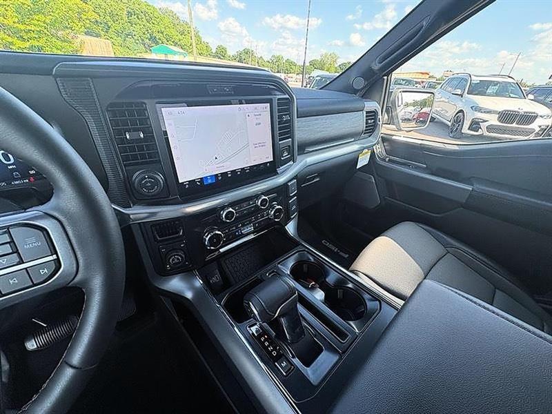Ford F-150  2025