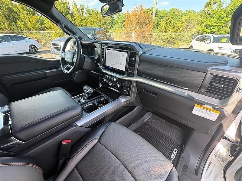 Ford F-150  2025
