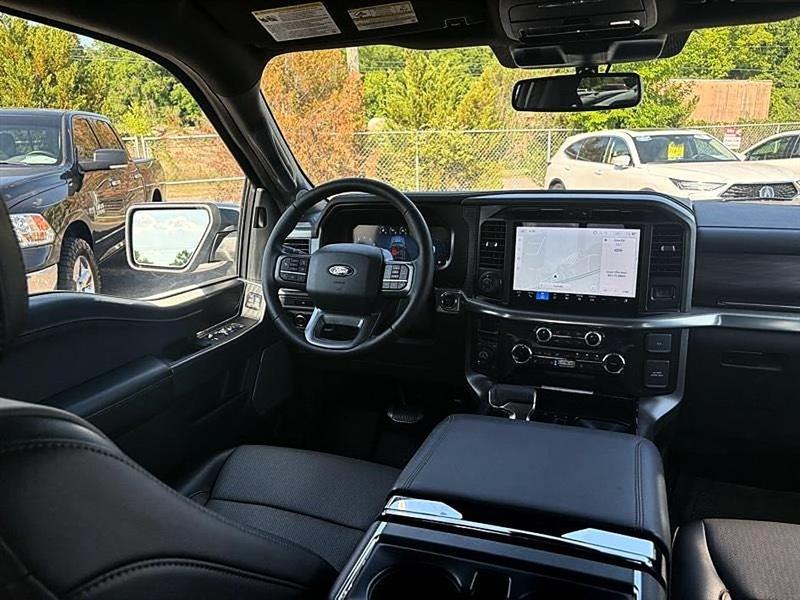 Ford F-150  2025