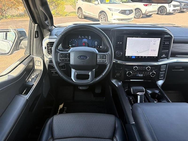 Ford F-150  2025