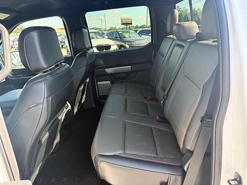 Ford F-150  2025