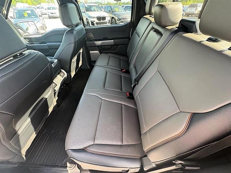 Ford F-150  2025