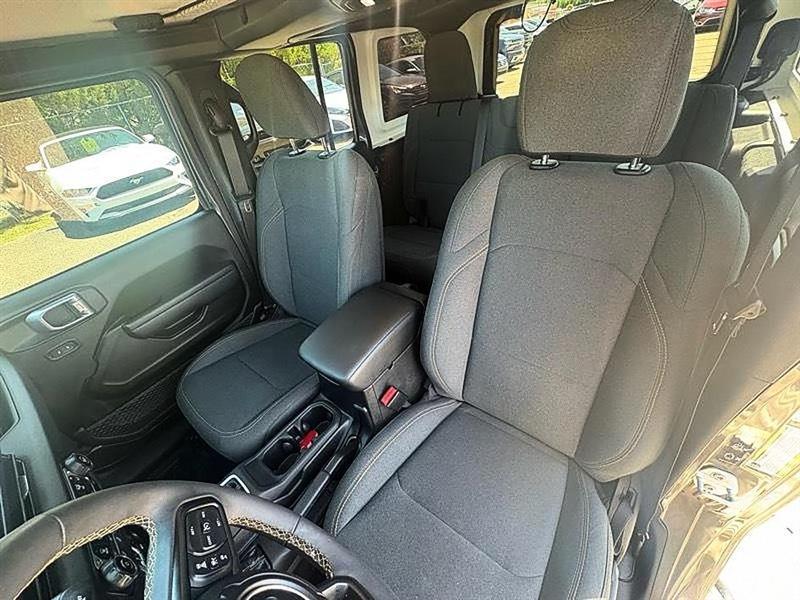 Jeep Wrangler  2024