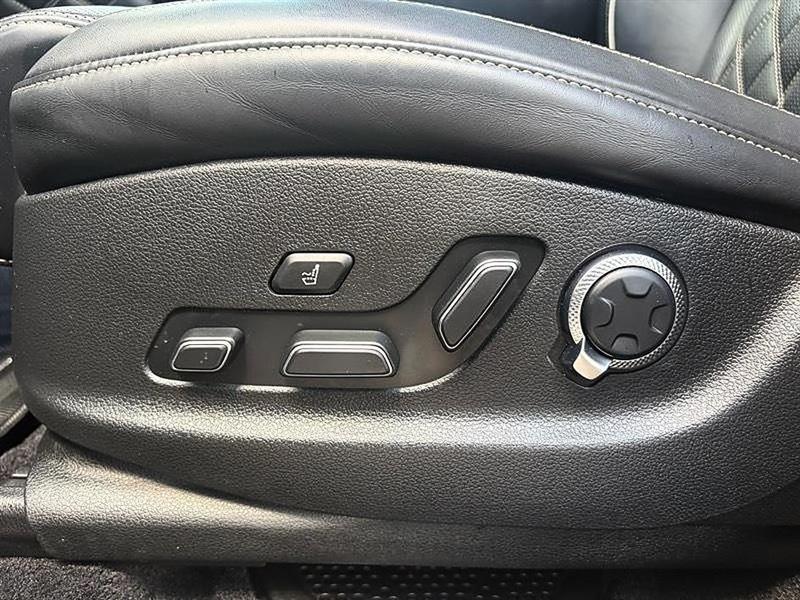 Genesis GV80  2024