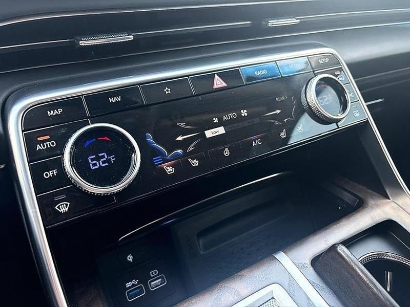 Genesis GV80  2024