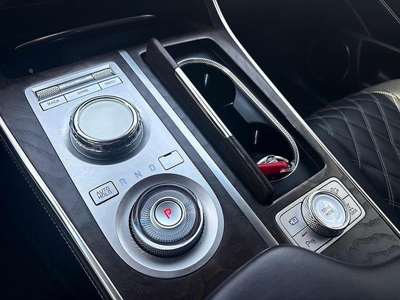 Genesis GV80  2024