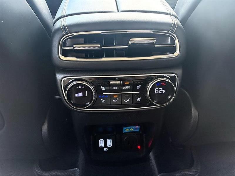 Genesis GV80  2024