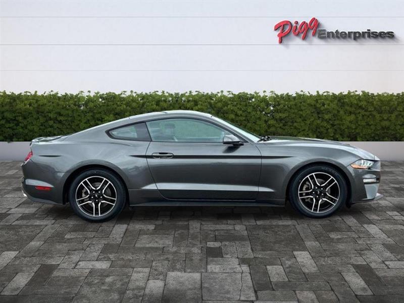 Ford Mustang  2018